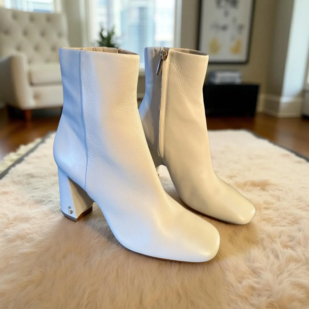 Sam Edelman NWT Sz 6.5 Sleek Codie Leather Ivory Block Heel Ankle Boots (SH170) - Picture 2 of 11
